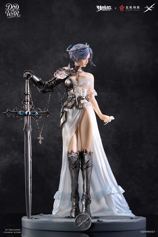 鬼刀「海琴煙 ゴッド・オブ・ウォーVer.」のフィギュア画像