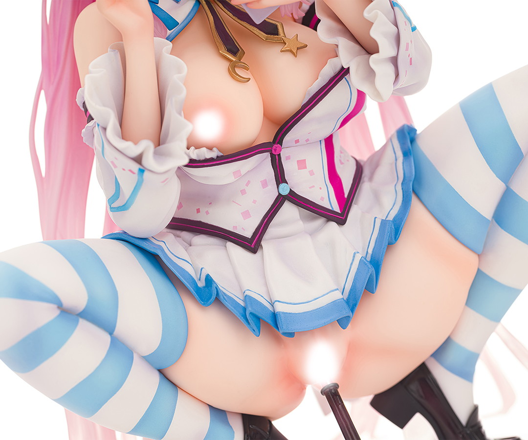 しおこんぶ氏オリジナルキャラクター「月見モモ」のフィギュア画像