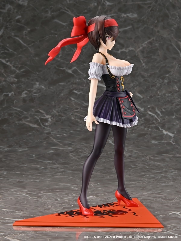 ガールズ＆パンツァー リボンの武者「鶴姫しずか ディアンドルVer.」のフィギュア画像