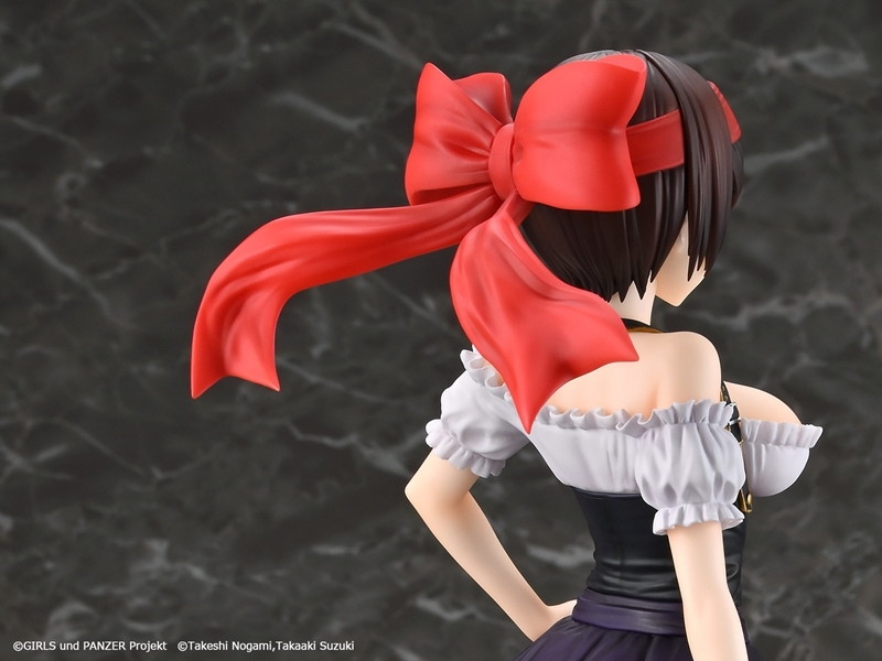 ガールズ＆パンツァー リボンの武者「鶴姫しずか ディアンドルVer.」のフィギュア画像