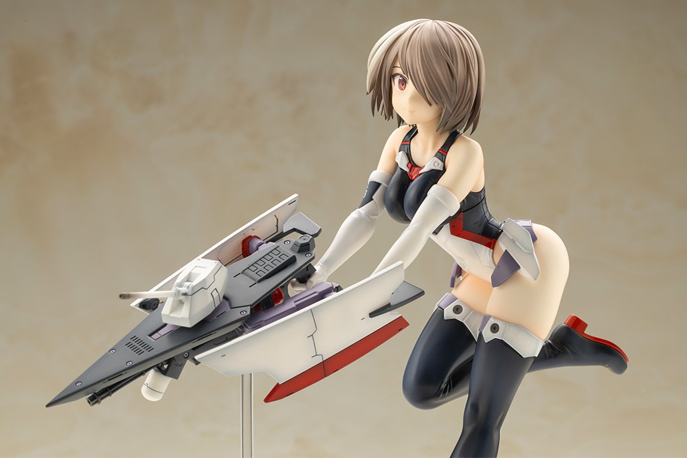 フレームアームズ・ガール「金剛 Swimsuit Ver.」のフィギュア画像