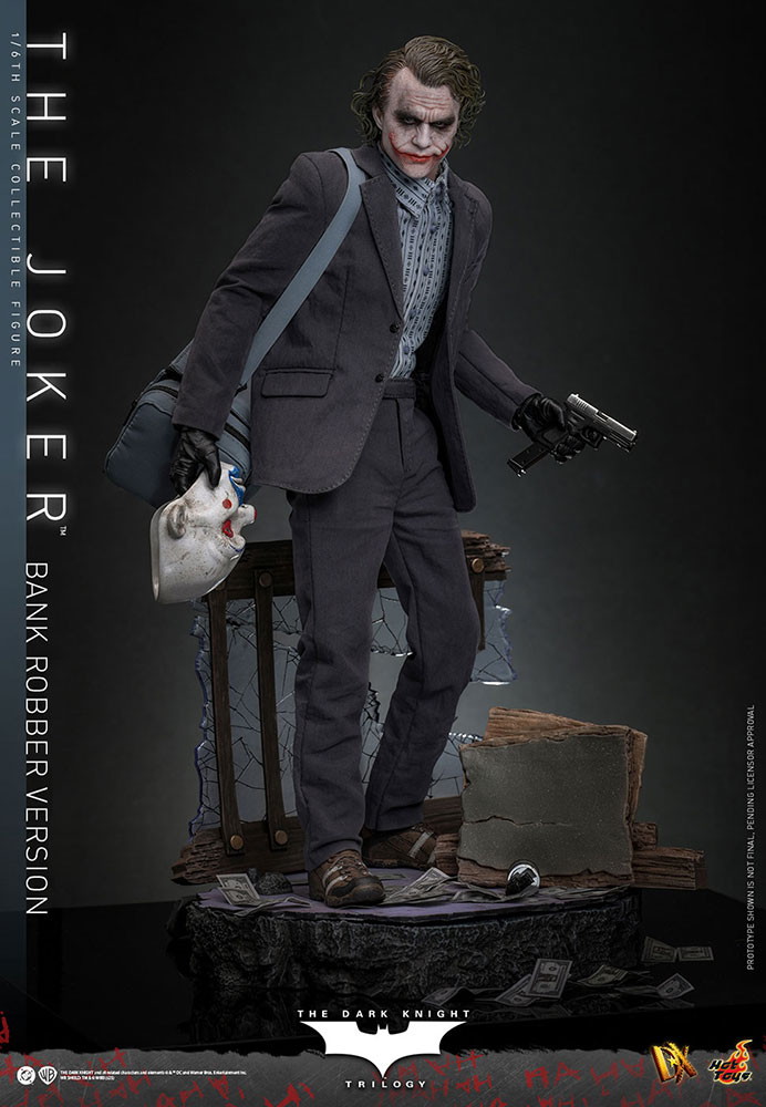 ダークナイト・トリロジー「ジョーカー（銀行強盗）」のフィギュア画像