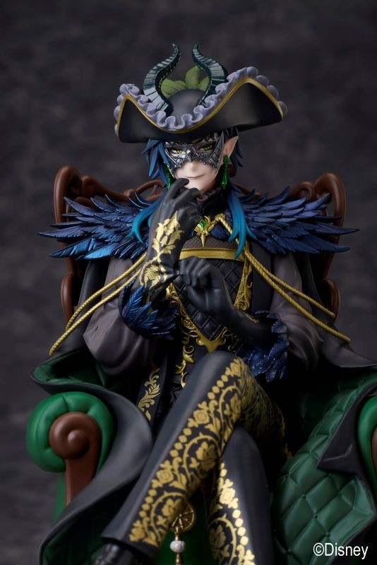 ディズニー ツイステッドワンダーランド「マレウス・ドラコニア」のフィギュア画像