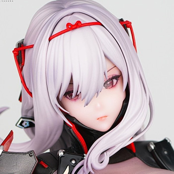 勝利の女神：NIKKE「紅蓮：ブラックシャドウ」のフィギュア
