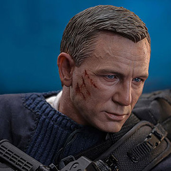 007／ノー・タイム・トゥ・ダイ「ジェームズ・ボンド （コマンド・スタイル）」のフィギュア