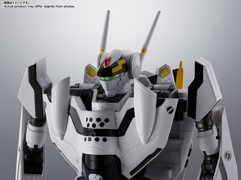 マクロスゼロ「HI-METAL R VF-0Sフェニックス（ロイ・フォッカー機） ＋ QF-2200D-B ゴースト」のフィギュア画像
