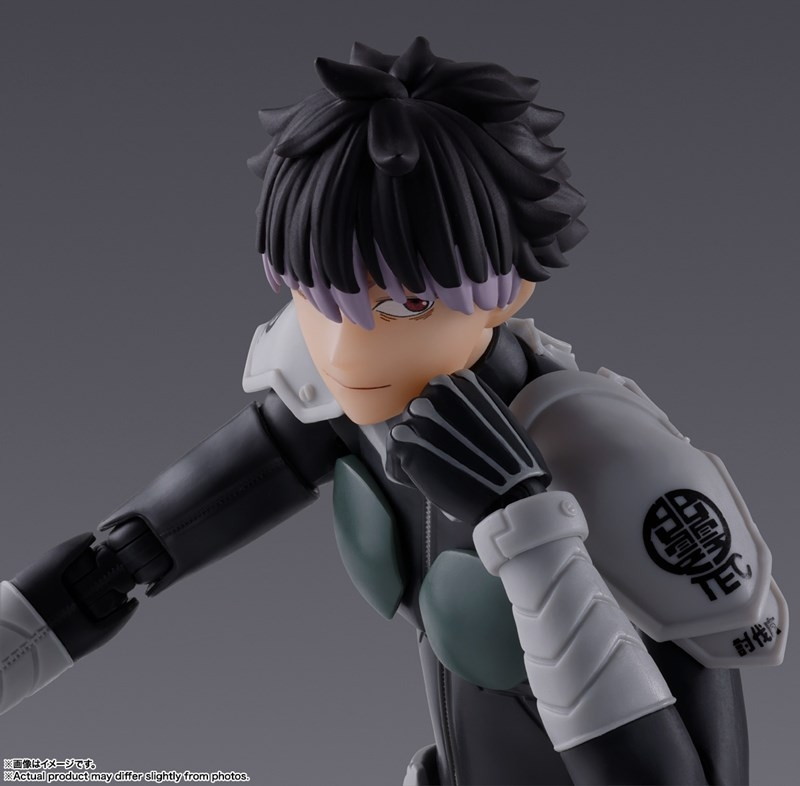 怪獣8号「S.H.Figuarts 鳴海弦」のフィギュア画像