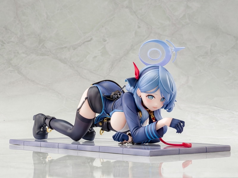 ブルーアーカイブ「アコ メモリアルロビーver.」のフィギュア画像