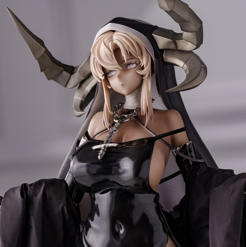 「Black Nun EX版」のフィギュア画像