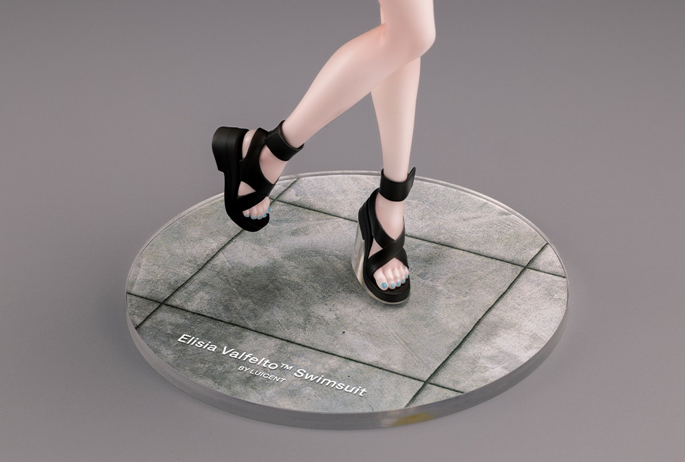 イラストレーターオリジナル「エリシア・ヴァルフェルト 水着Ver. by るいせんと」のフィギュア画像