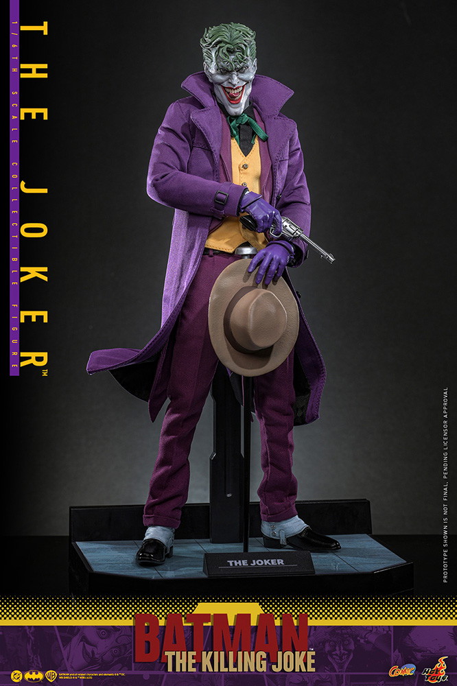バットマン：キリングジョーク「ジョーカー」のフィギュア画像