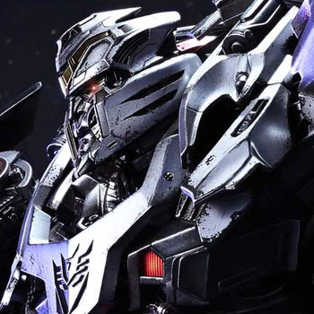 トランスフォーマージェネレーションズ「ミュージアムマスターライン ロード・メガトロン （Design by Josh Nizzi）」のフィギュア