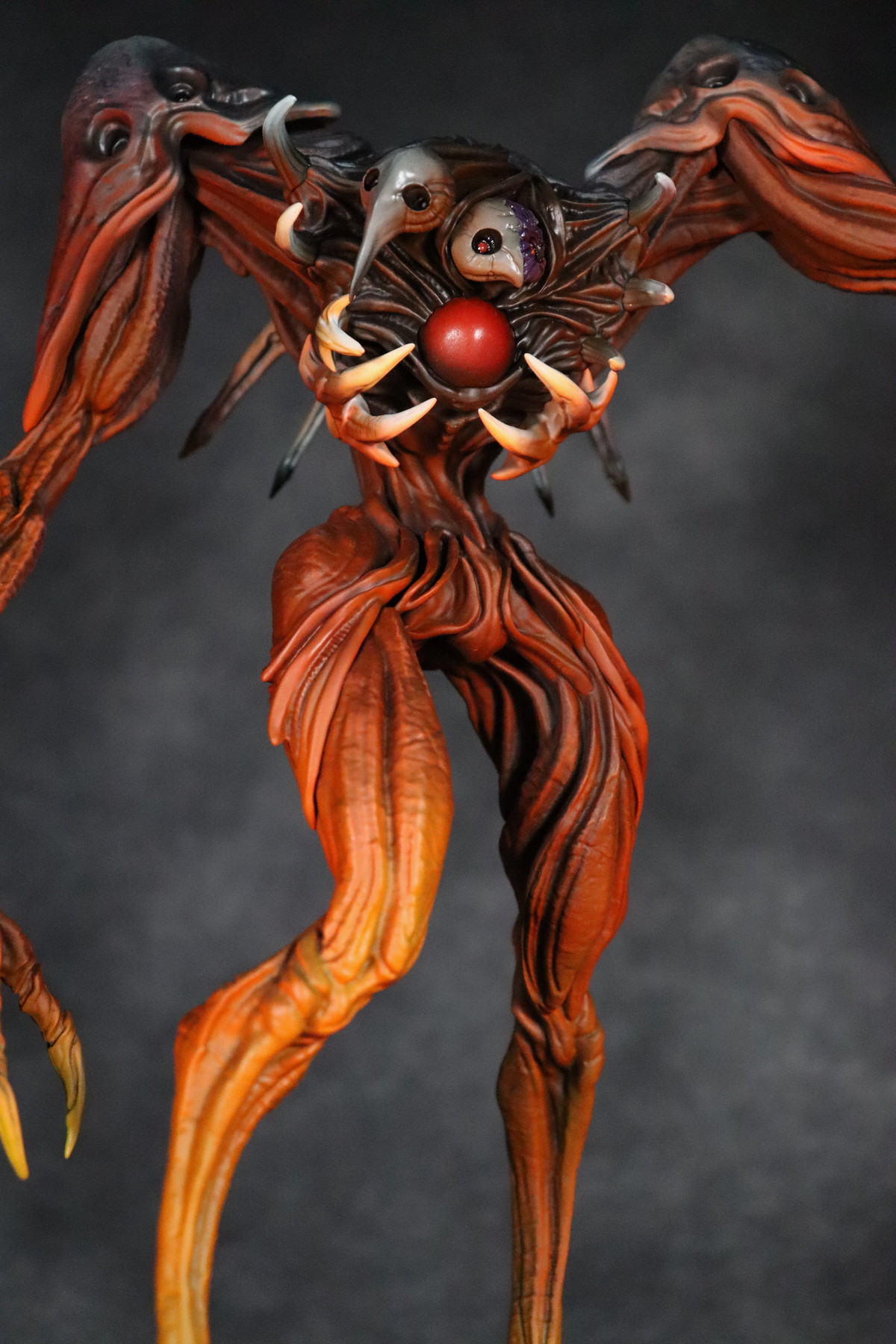 ヱヴァンゲリヲン 新劇場版:序「CCPJAPAN×Yoshi. Project EX 第4の使徒 N2地雷被弾 Ver.」のフィギュア画像