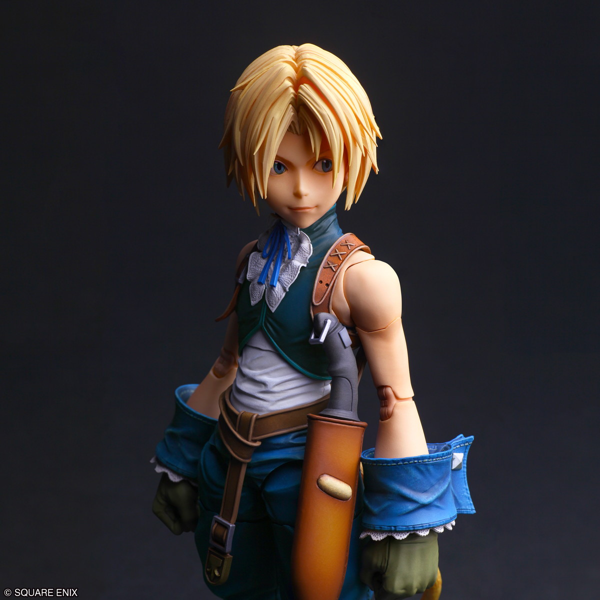 ファイナルファンタジーIX「PLAY ARTS真 ジタン・トライバル」のフィギュア画像