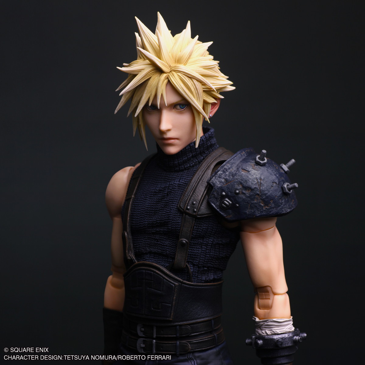 ファイナルファンタジーVII リバース「PLAY ARTS真 クラウド・ストライフ」のフィギュア画像