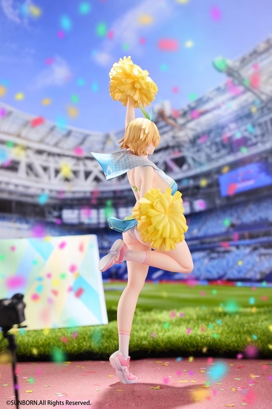 ドールズフロントライン2「ニキータ・ひまわりのように 特典付限定版」のフィギュア画像