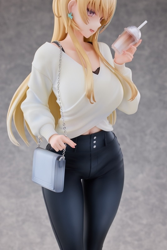 「恋ヶ窪あおい Illustrated by ふじ子 豪華版」のフィギュア画像