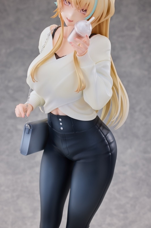 「恋ヶ窪あおい Illustrated by ふじ子 豪華版」のフィギュア画像