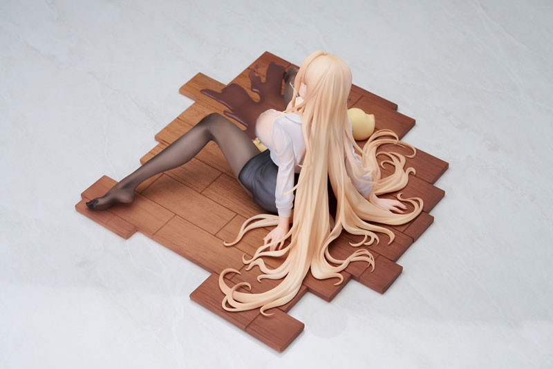 アズールレーン「インプラカブル 迷える指揮官を導いてVer.」のフィギュア画像