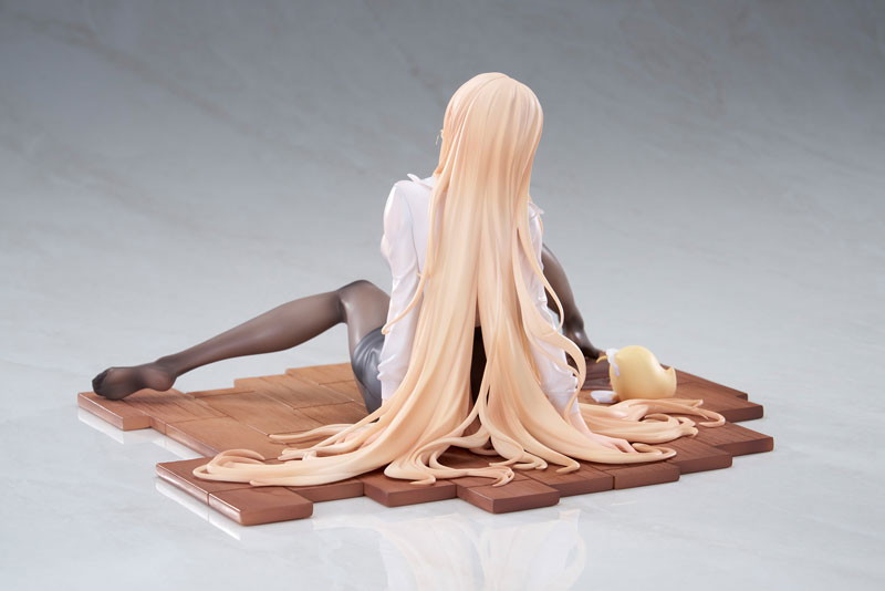 アズールレーン「インプラカブル 迷える指揮官を導いてVer.」のフィギュア画像