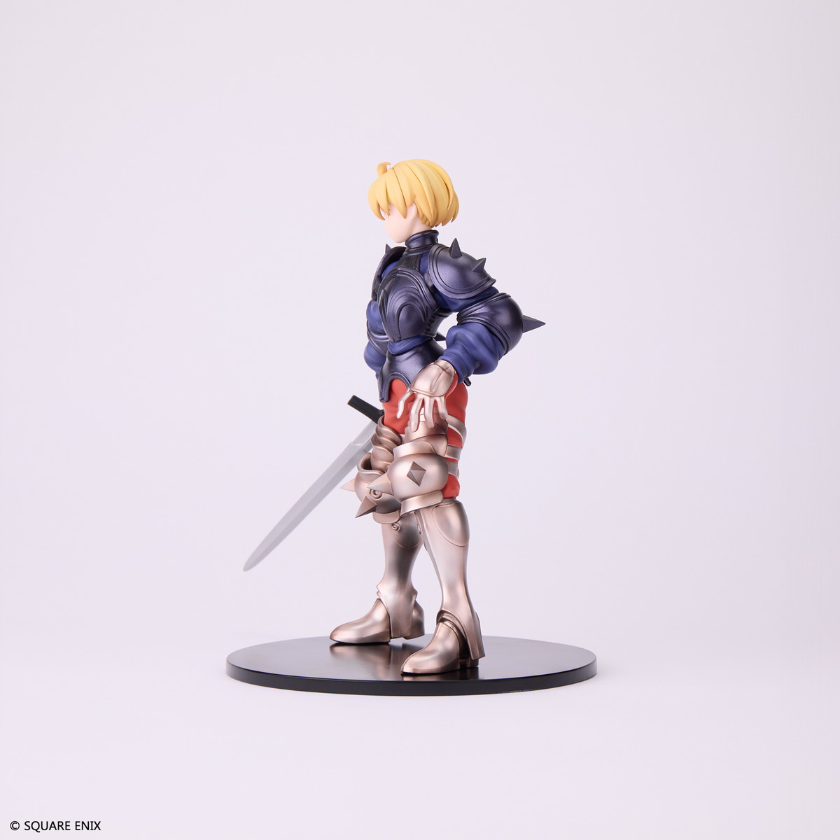 ファイナルファンタジータクティクス - イヴァリース クロニクルズ「剣士ラムザ・ベオルブ」のフィギュア画像