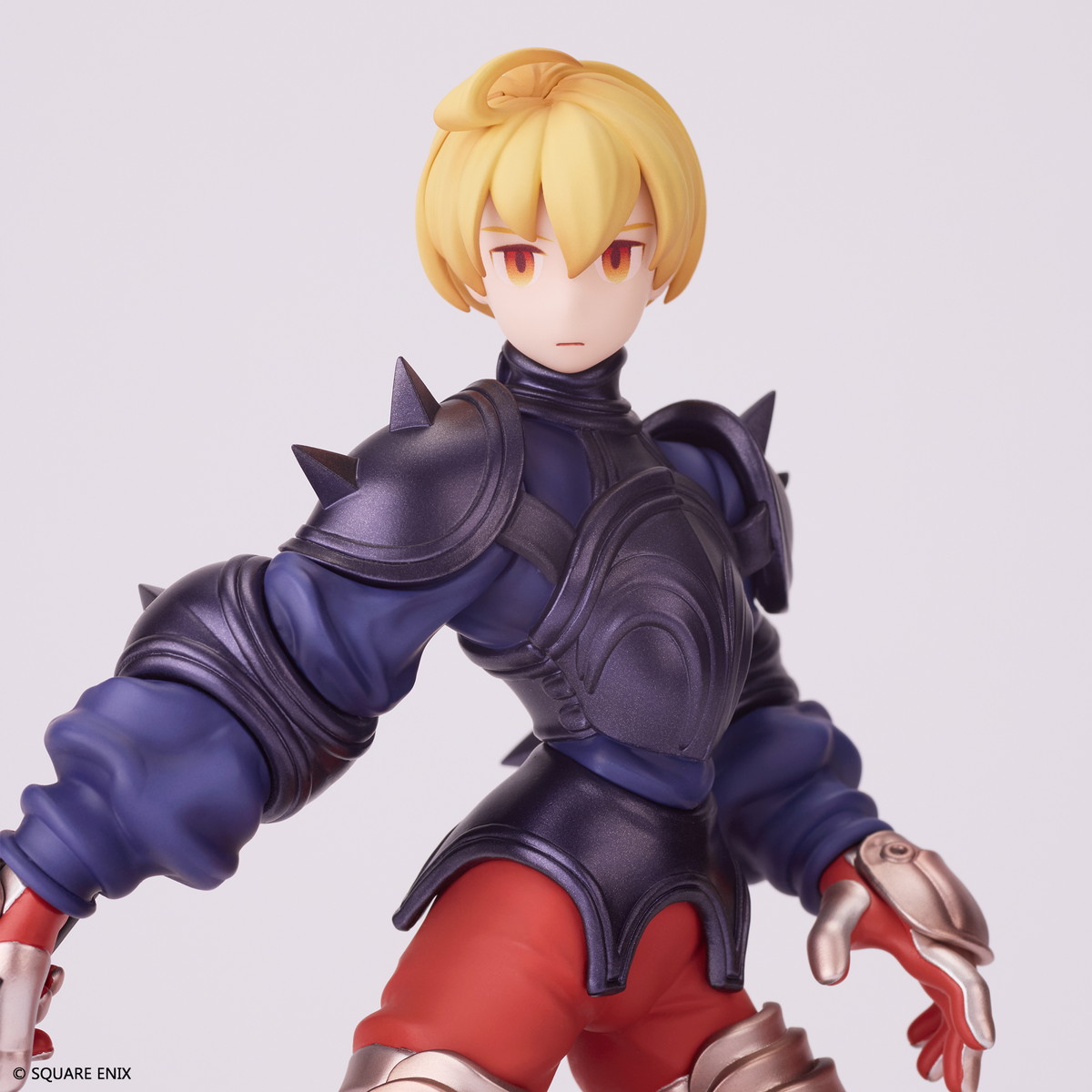 ファイナルファンタジータクティクス - イヴァリース クロニクルズ「剣士ラムザ・ベオルブ」のフィギュア画像
