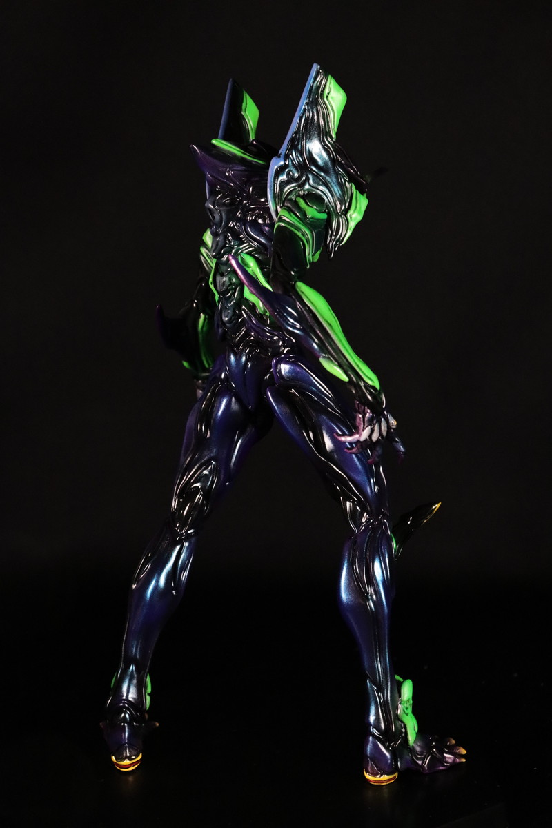 ヱヴァンゲリヲン 新劇場版「エヴァンゲリオン初号機 ナイトイメージ Ver.」のフィギュア画像