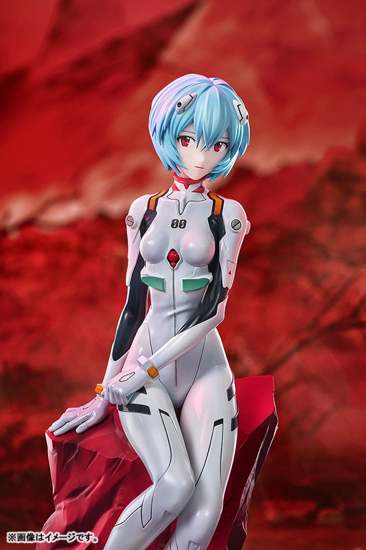 ヱヴァンゲリヲン新劇場版「綾波レイ」のフィギュア画像