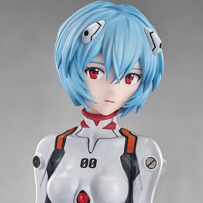ヱヴァンゲリヲン新劇場版「綾波レイ」のフィギュア