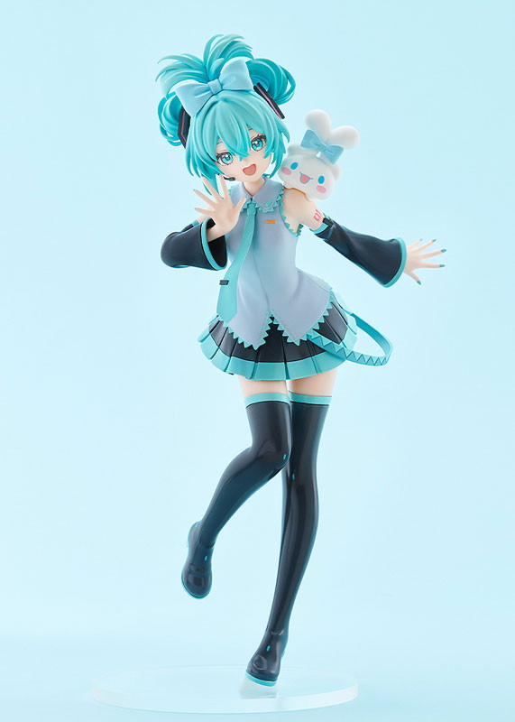 初音ミク×シナモロール「初音ミク シナモロールコラボVer. L size」のフィギュア画像
