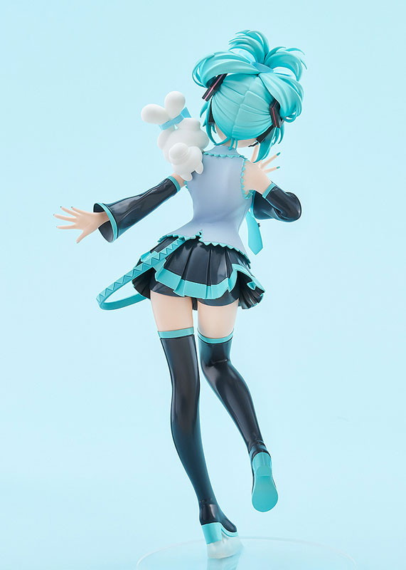 初音ミク×シナモロール「初音ミク シナモロールコラボVer. L size」のフィギュア画像