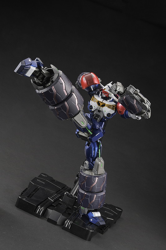 GEAR戦士電童「AMAKUNI機神 焔 GEAR戦士電童」のフィギュア画像