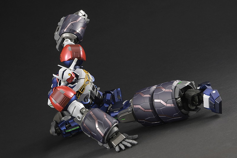 GEAR戦士電童「AMAKUNI機神 焔 GEAR戦士電童」のフィギュア画像