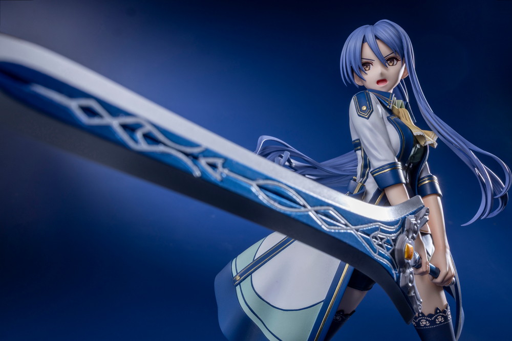 軌跡シリーズ「ラウラ・S・アルゼイド」のフィギュア画像