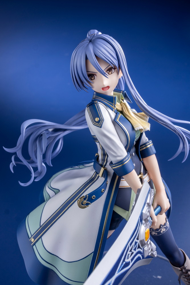 軌跡シリーズ「ラウラ・S・アルゼイド」のフィギュア画像