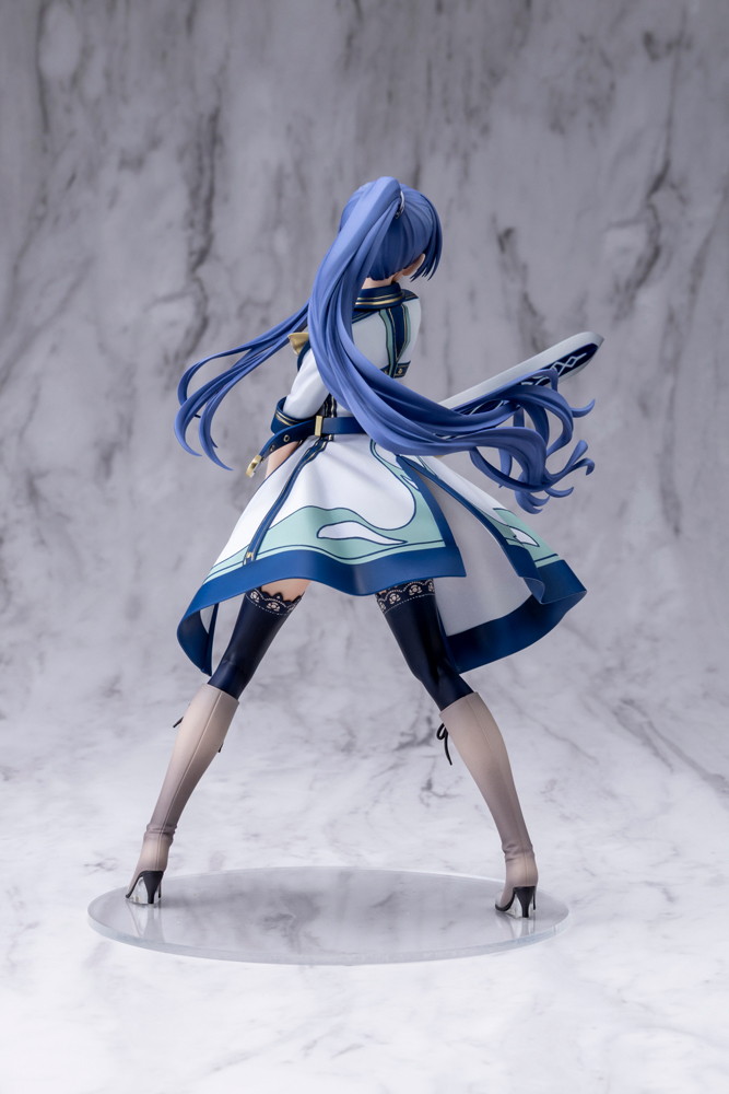 軌跡シリーズ「ラウラ・S・アルゼイド」のフィギュア画像