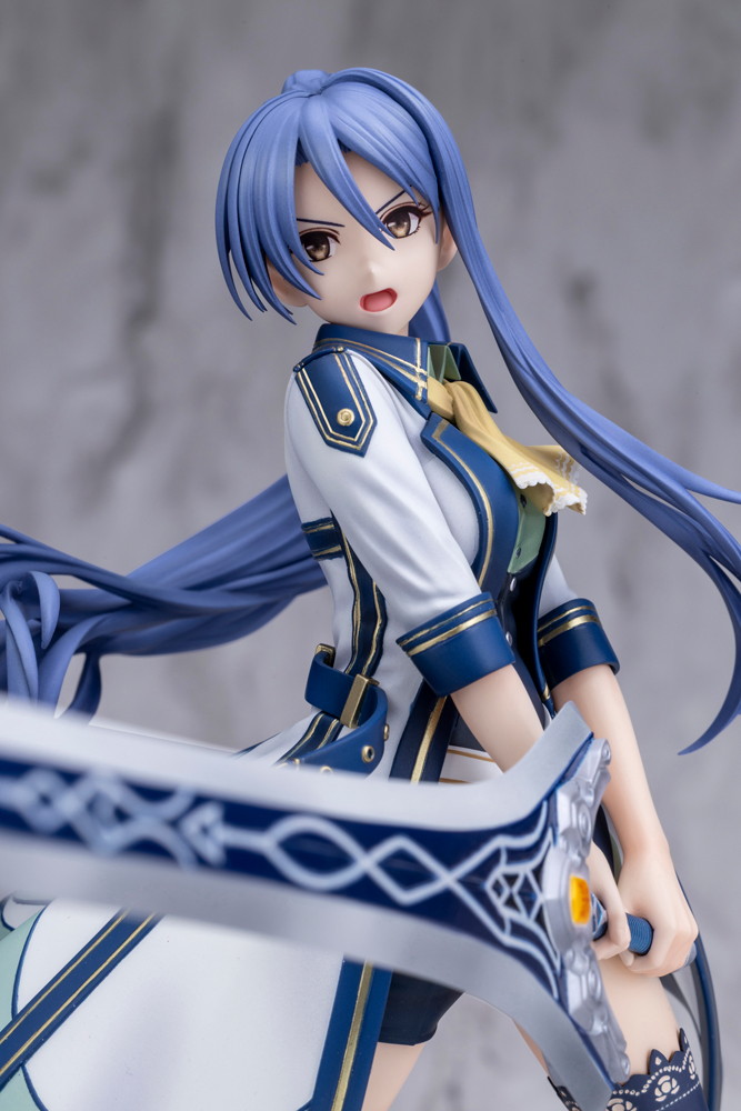 軌跡シリーズ「ラウラ・S・アルゼイド」のフィギュア画像