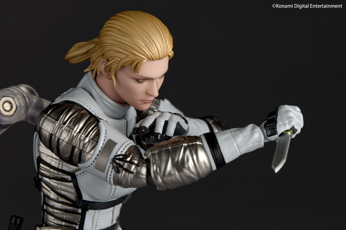 METAL GEAR SOLID Δ: SNAKE EATER「ザ・ボス」のフィギュア画像