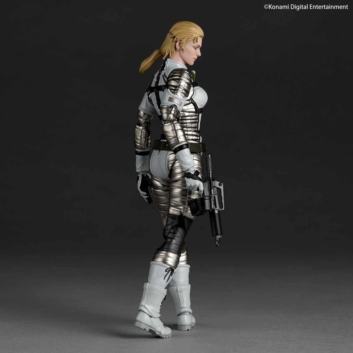 METAL GEAR SOLID Δ: SNAKE EATER「ザ・ボス」のフィギュア画像