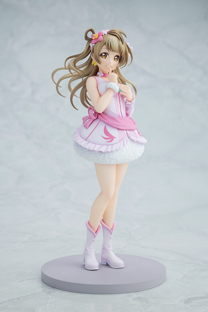 ラブライブ！「南ことり 僕たちはひとつの光ver.」のフィギュア画像