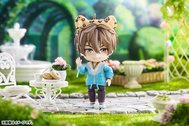 NU: カーニバル「エイト」のフィギュア画像