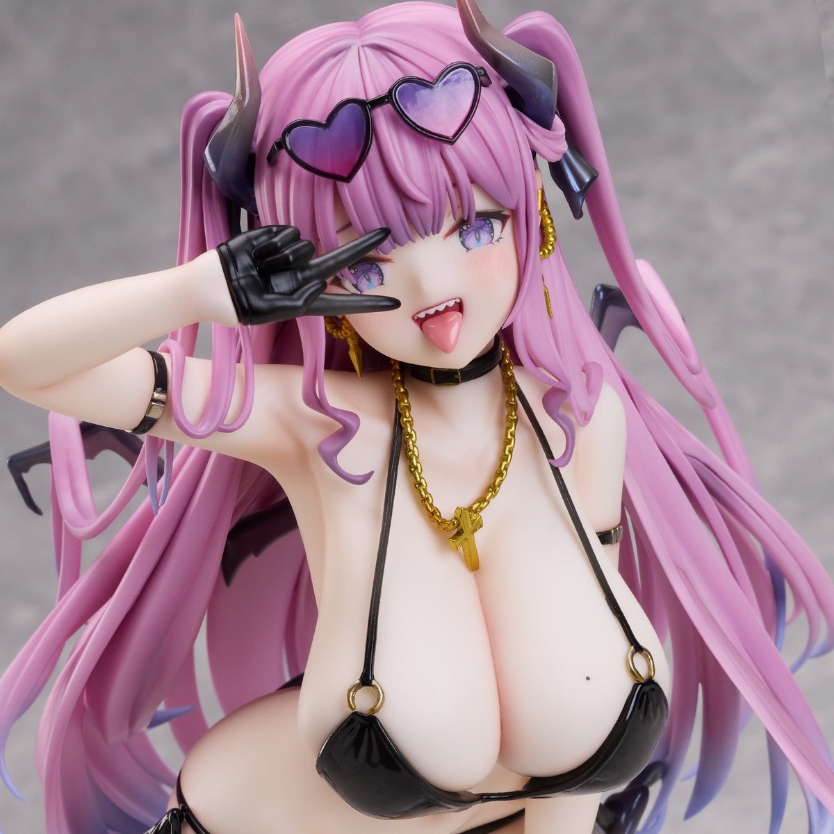 しまぬんイラスト「ザコザコちゃん」のフィギュア画像