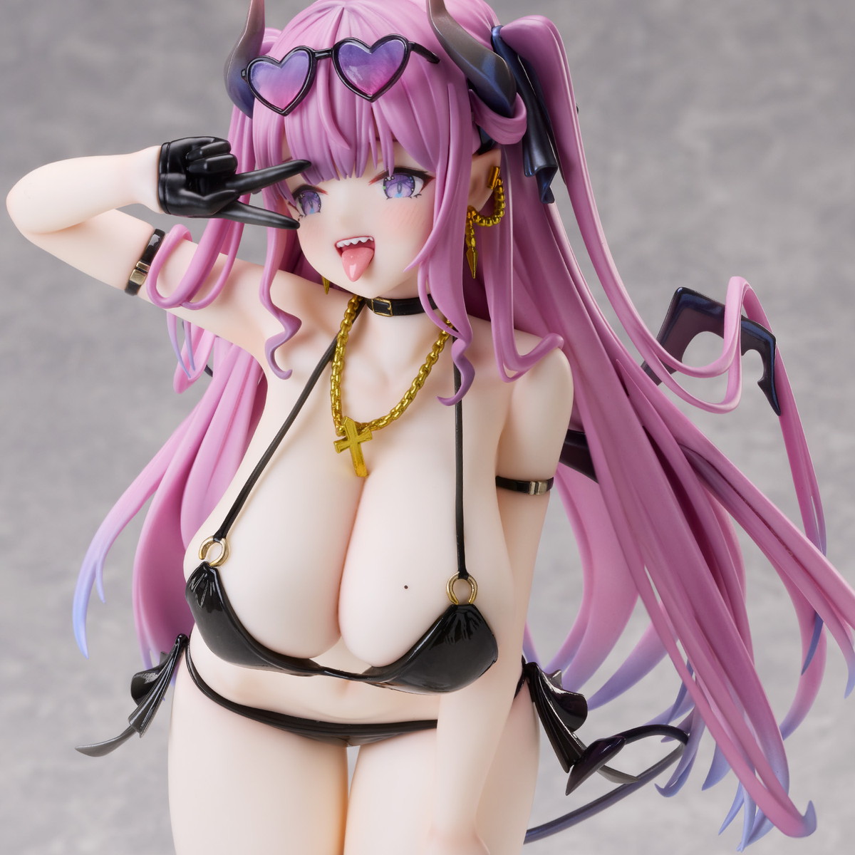 しまぬんイラスト「ザコザコちゃん」のフィギュア画像