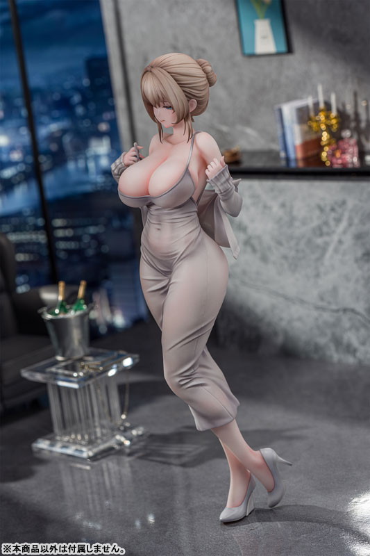オリジナル「無防備なエリン(Erin)」のフィギュア画像