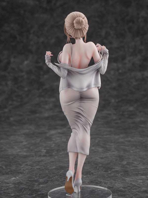 オリジナル「無防備なエリン(Erin)」のフィギュア画像
