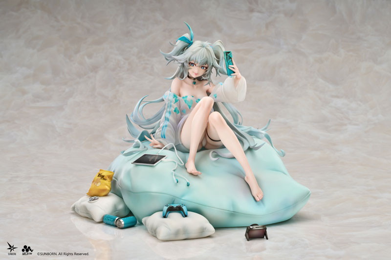 ドールズフロントライン2:エクシリウム「フローレンス 奇怪・とろろもち Ver.」のフィギュア画像