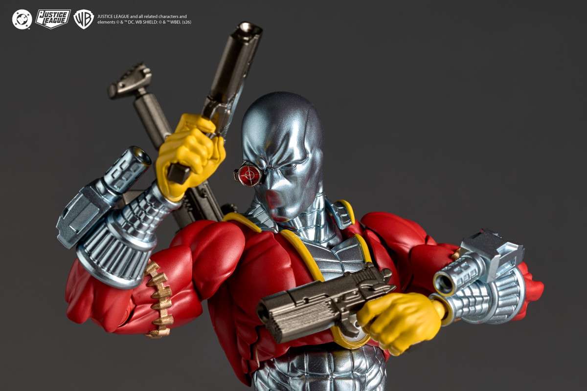 DCユニバース「デッドショット」のフィギュア画像