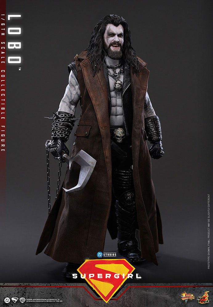 映画 スーパーガール「ロボ」のフィギュア画像