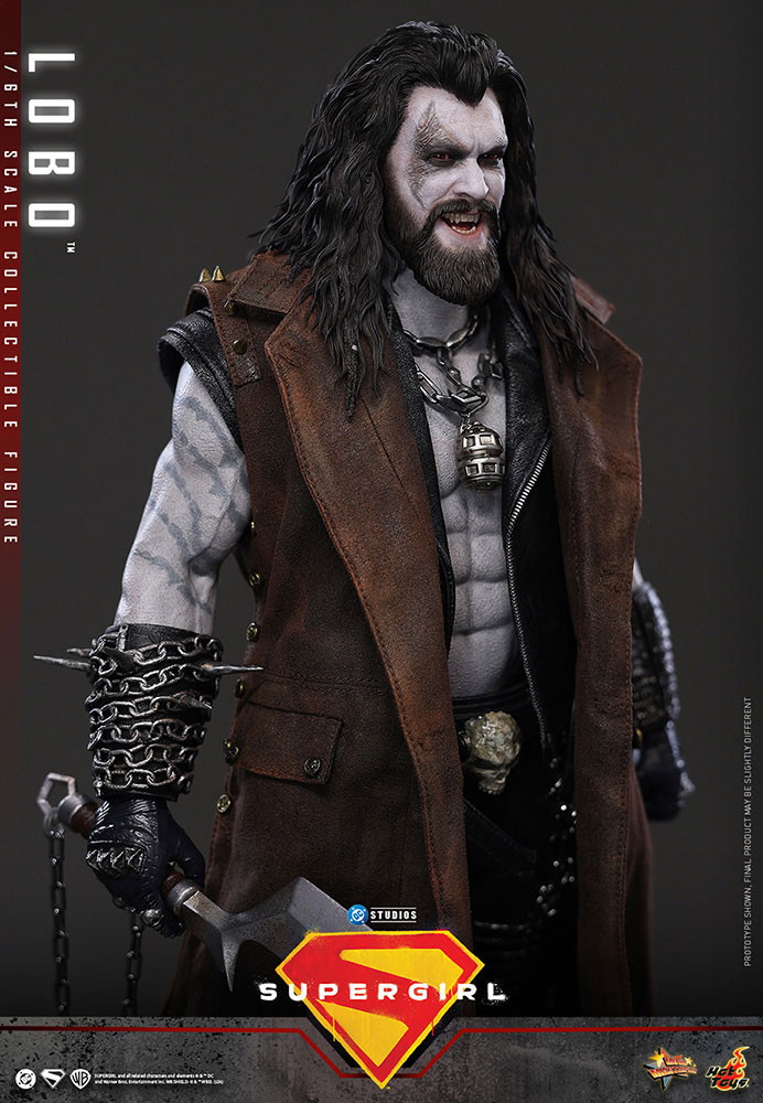 映画 スーパーガール「ロボ」のフィギュア画像
