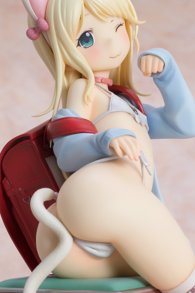 はつこいりぼん。「ユウ しろねこver.」のフィギュア画像